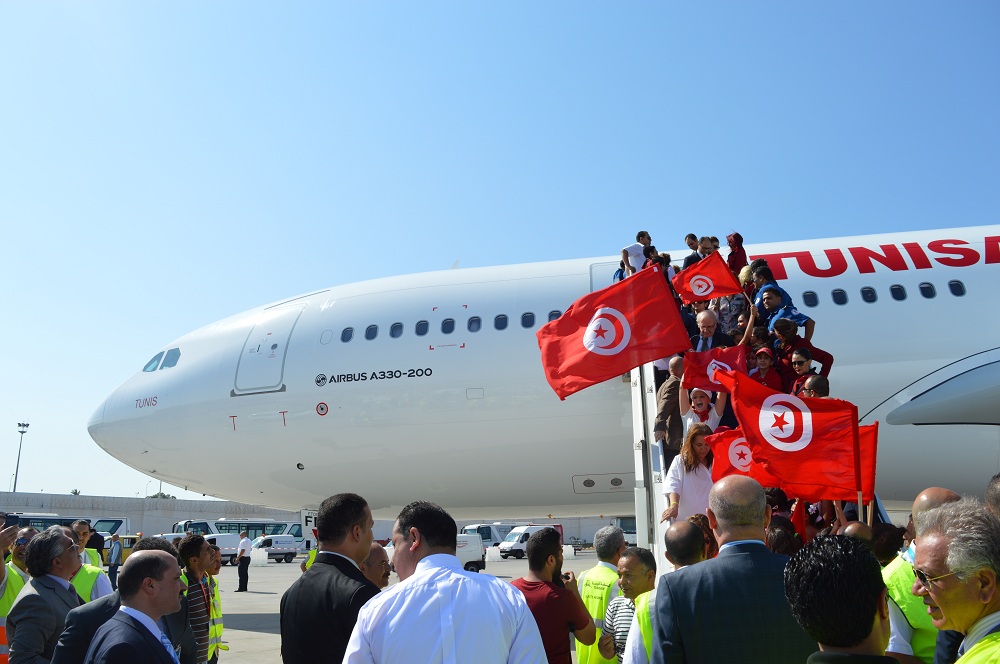 Cérémonie d'accueil pour l'A.330 lors de son arrivée à Tunis-Carthage. © photo: Destination Tunisie