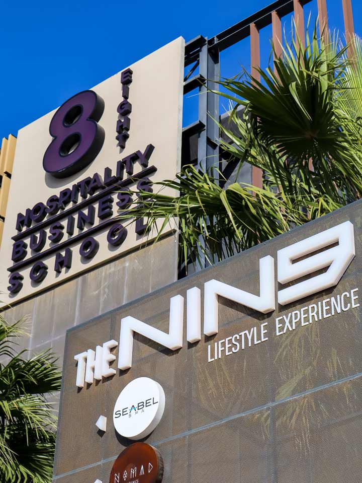 eight-hospitality-business-school